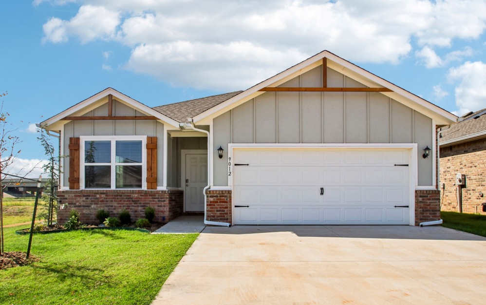Maple - 3 bedroom floorplan layout with 2 bathrooms and 1816 square feet