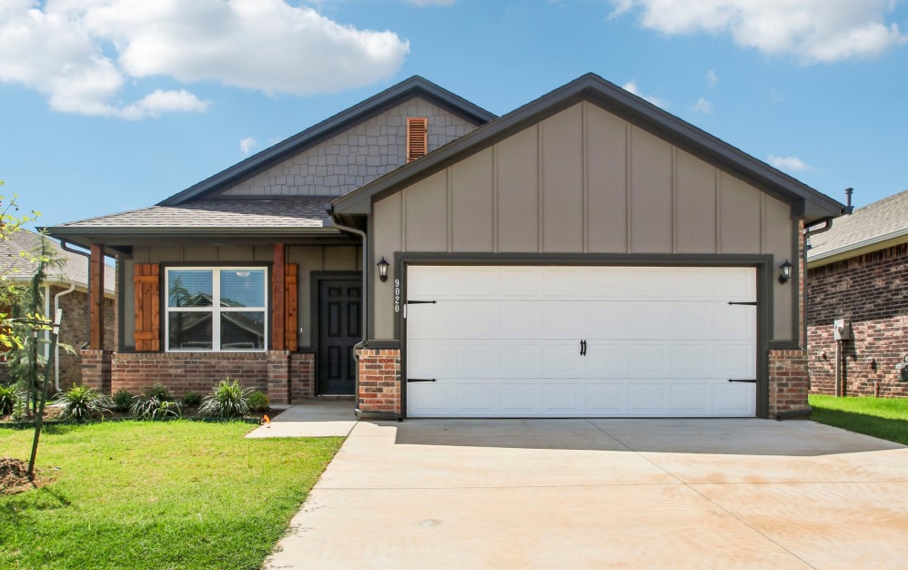 Oak - 4 bedroom floorplan layout with 2 bathrooms and 1708 square feet